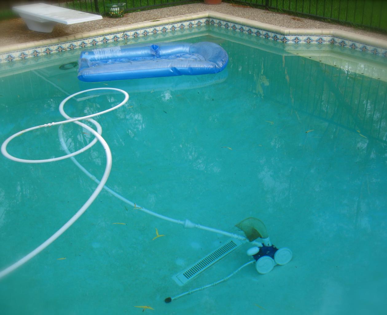 bazénový vysavač