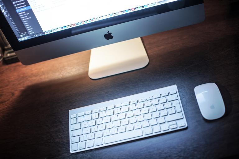klávesnice, myš a monitor.jpg